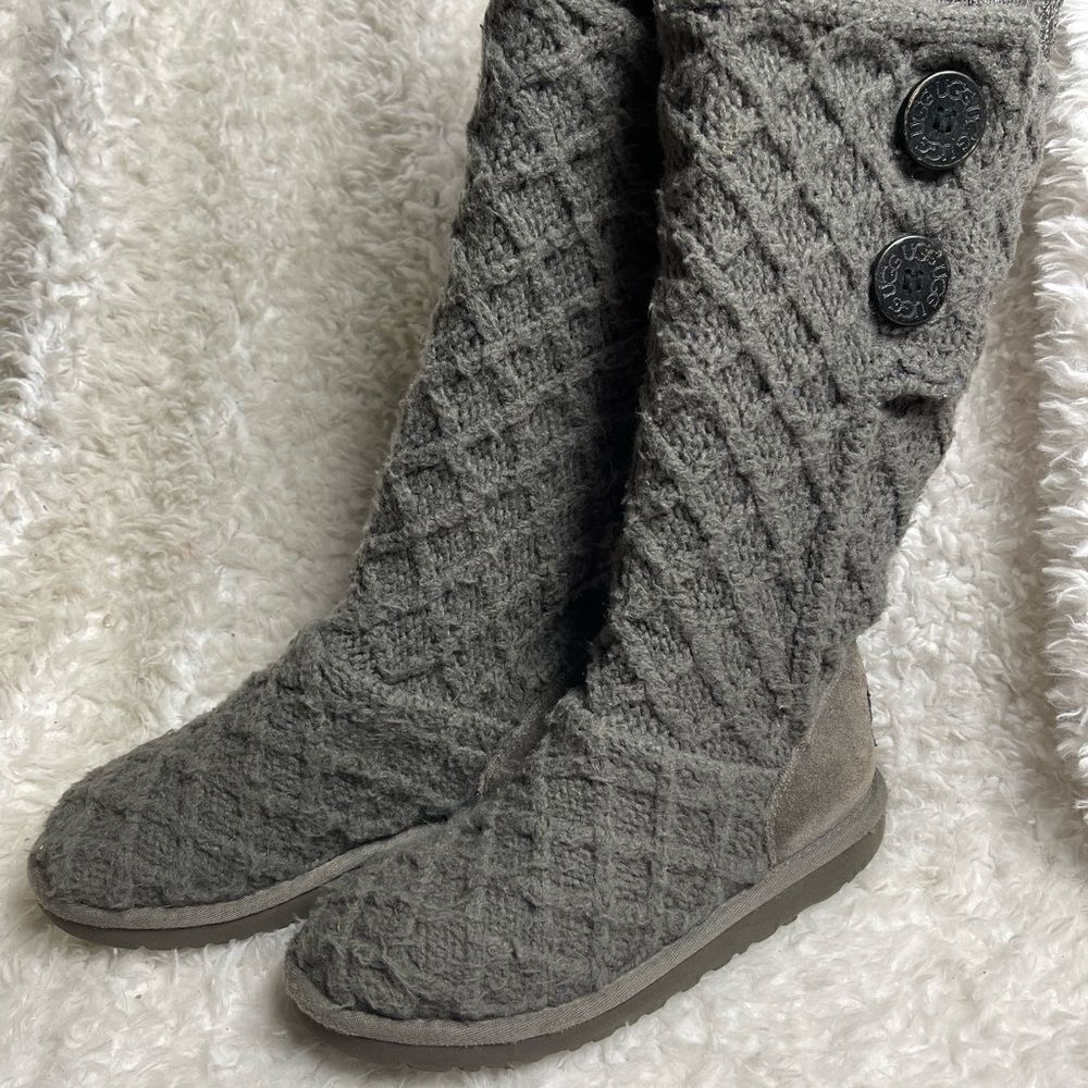 UGG AUSTRALIA Lattice Cardy Genuine Sheepskin Knit Tall Gray Boots big girl SZ4